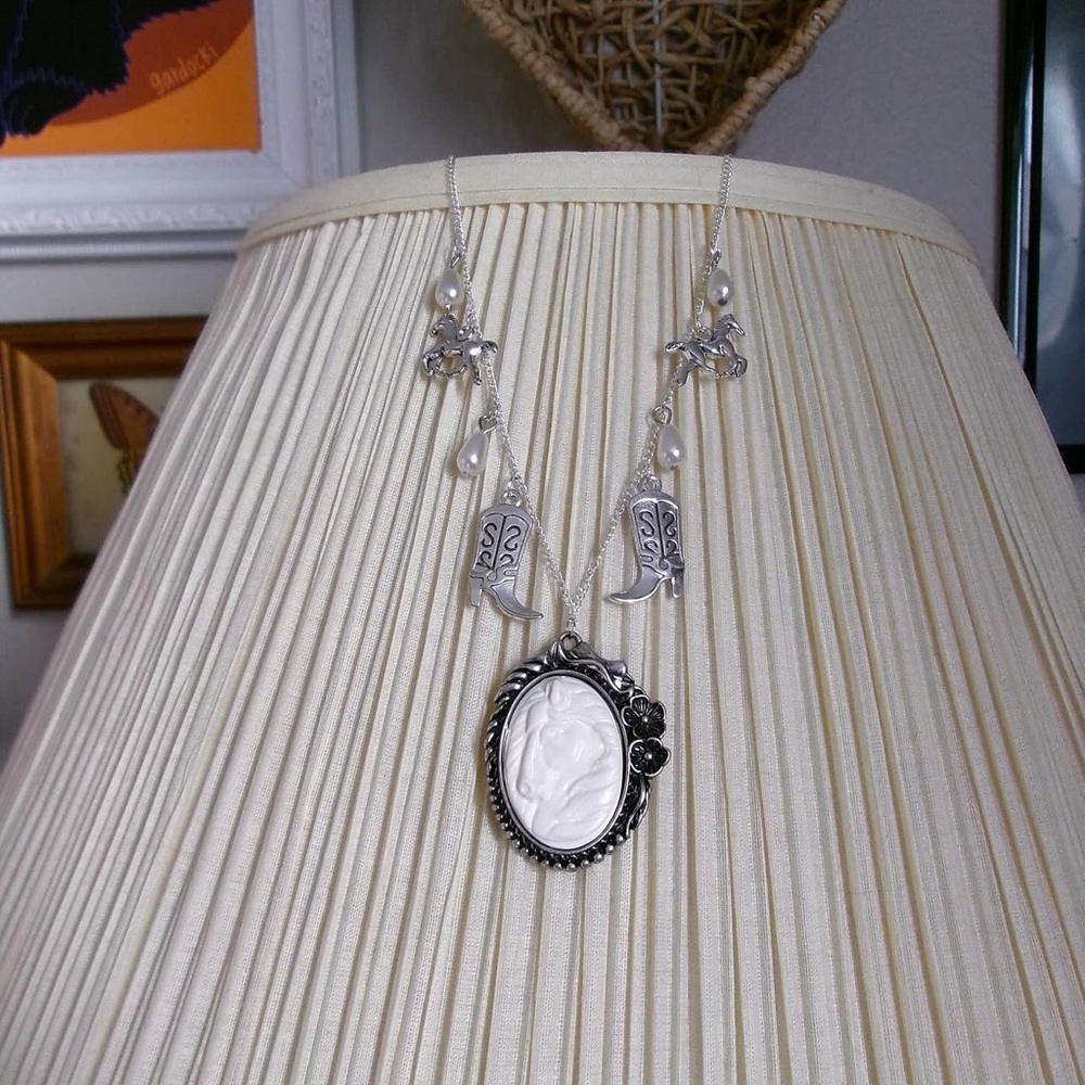 Rodeo Necklace